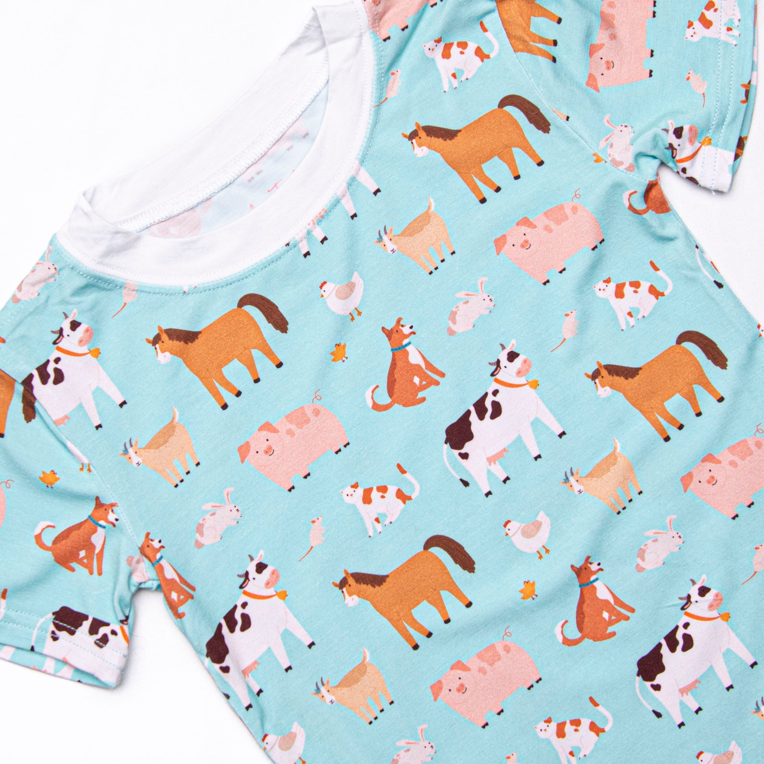 Barnyard Bedtime Bamboo Pajama Short Set, Green